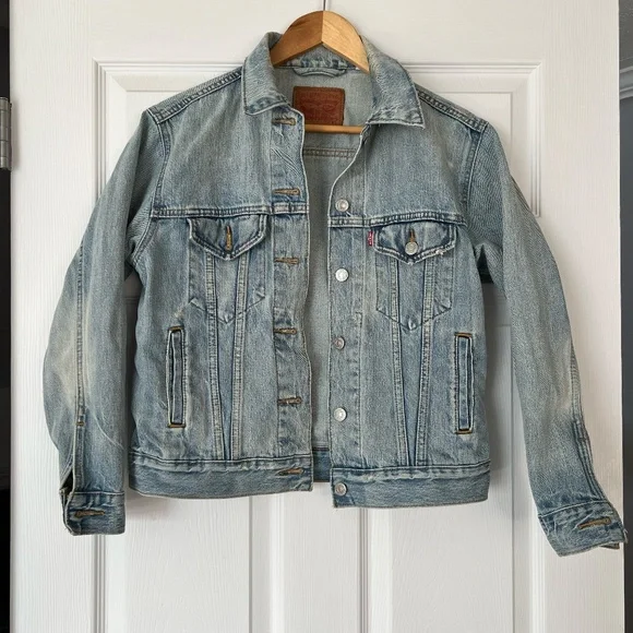 Levi's Ex-Boyfriend Trucker Jacket in Dream of Life wash, size XS - Picture 2 of 3